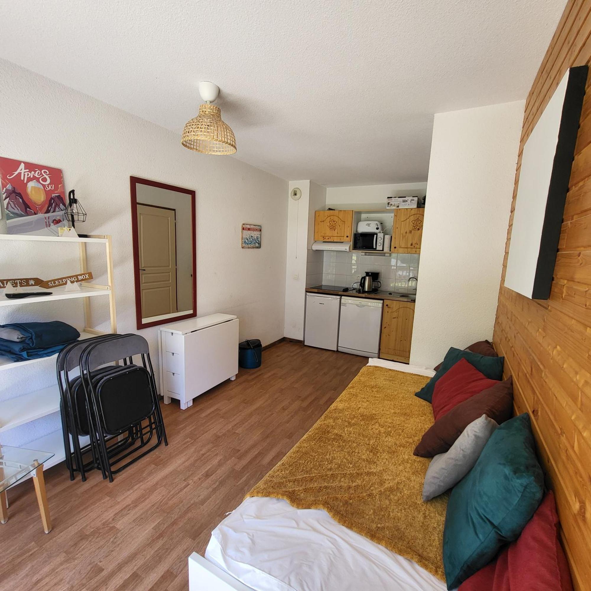 Appartements 3 Vallees, Piscine Et Sauna Orelle Exteriör bild