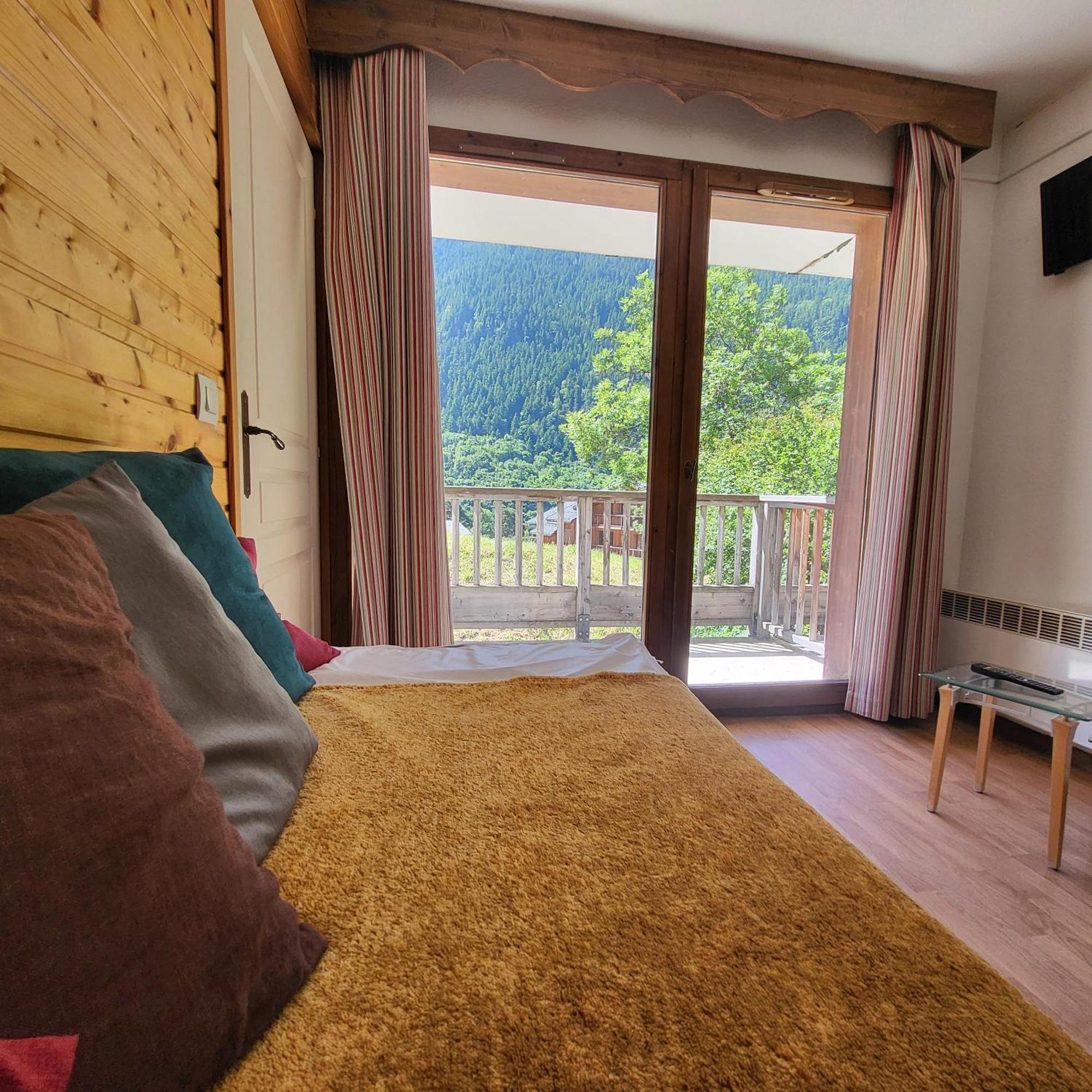 Appartements 3 Vallees, Piscine Et Sauna Orelle Exteriör bild