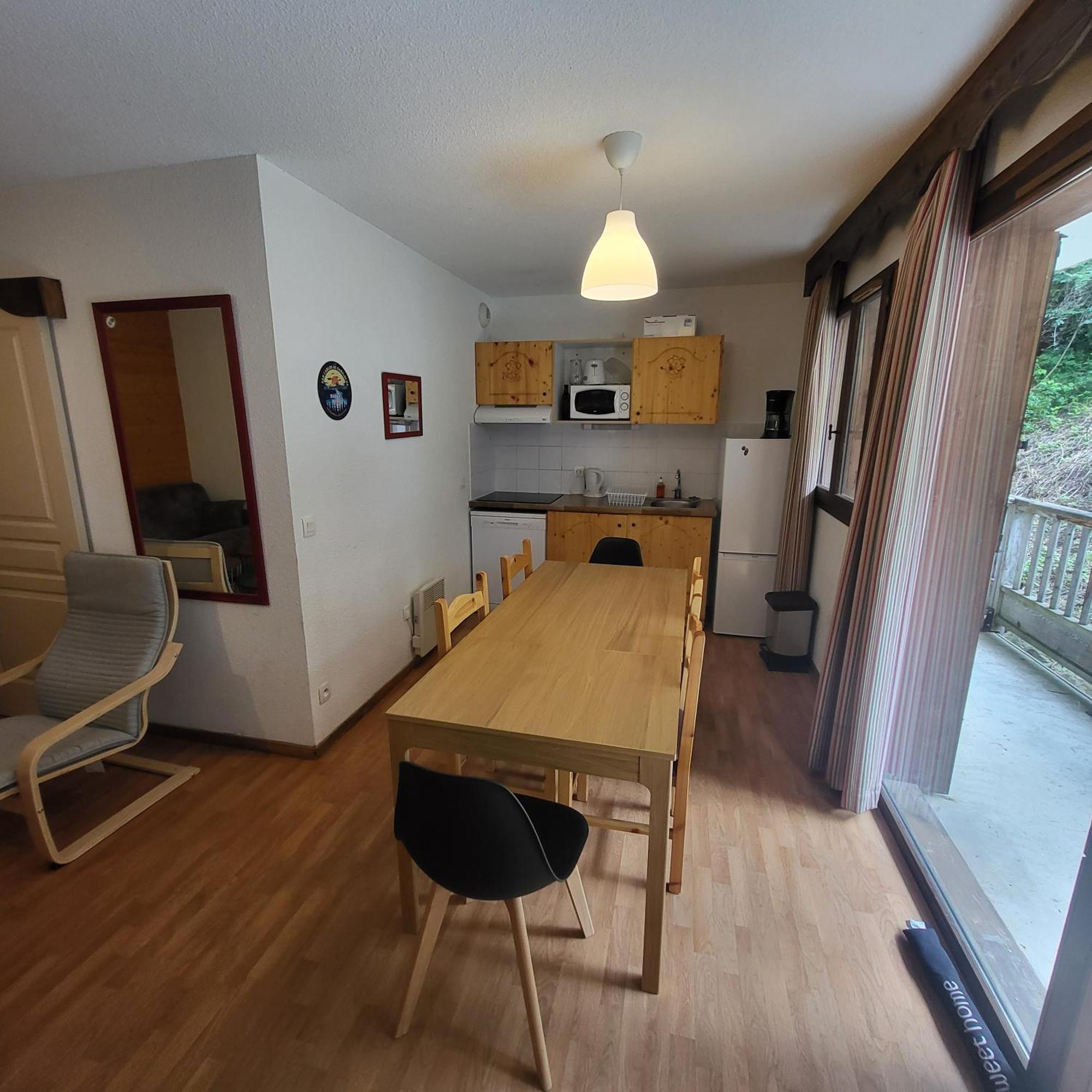 Appartements 3 Vallees, Piscine Et Sauna Orelle Exteriör bild